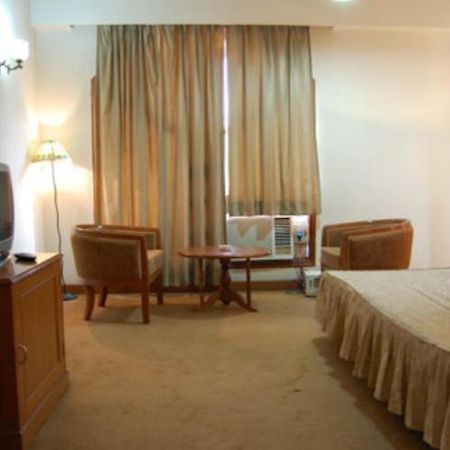 Hotel Sita Manor Gwalior Esterno foto