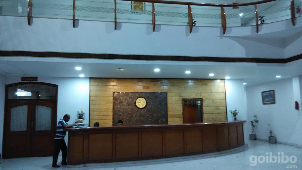 Hotel Sita Manor Gwalior Esterno foto
